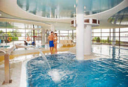 Hotel IKAR PLAZA Kolberg Schwimmbad